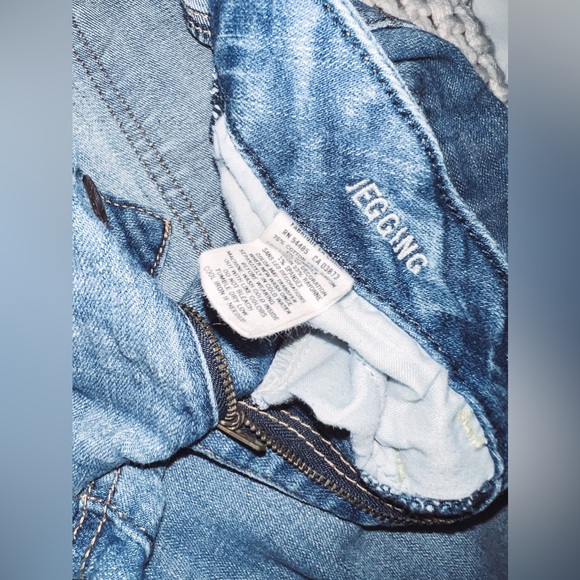 AE Jeggings - Picture 2 of 5